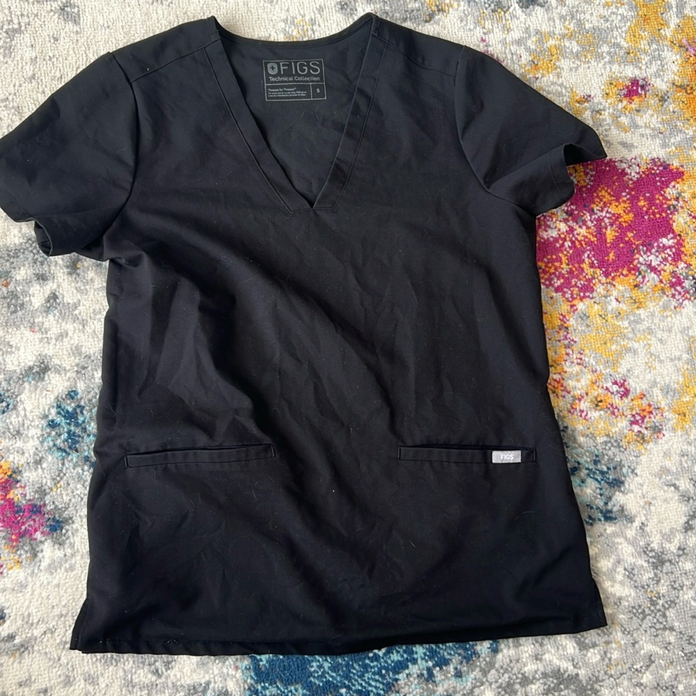 Fig scrub top